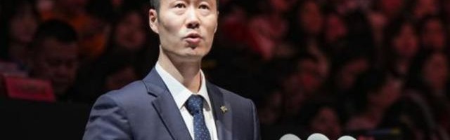 九游娱乐官方入口-王励勤两会期间表示奥运备战和梯队建设两手抓
