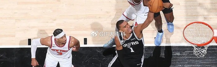 九游娱乐官方入口-别只夸布伦森！尼克斯真正赢球功臣曝光，唐斯总决赛变成状元对决|纽约|马刺|卡尔-安东尼-唐斯|纽约尼克斯队|文班亚马_新浪体育_新浪新闻