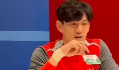 九游娱乐登录入口-东体：李帅肌肉拉伤，颜骏凌赛前热身时两根手指错位和脱臼